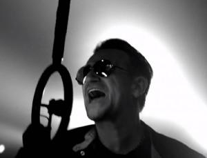 U2-Invisible